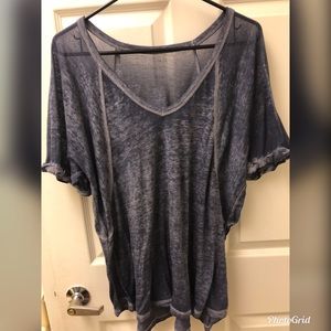 Free People Oversize V Neck Tee size Medium
